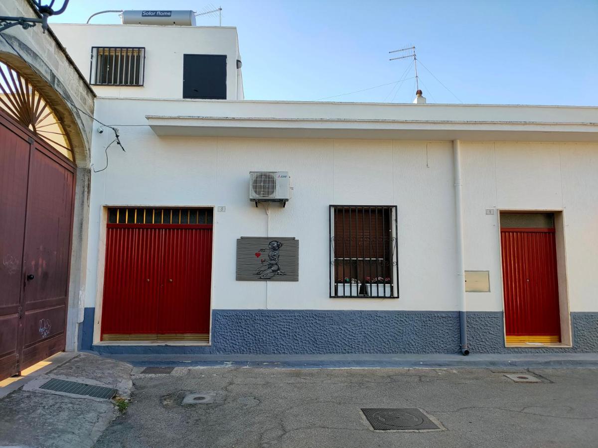 Casa Vacanza In Pieno Centro Storico Vicino Ostuni E La Riserva Di Torre Quaceto San Vito dei Normanni Exterior foto