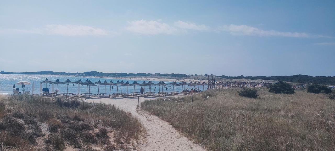 Casa Vacanza In Pieno Centro Storico Vicino Ostuni E La Riserva Di Torre Quaceto San Vito dei Normanni Exterior foto