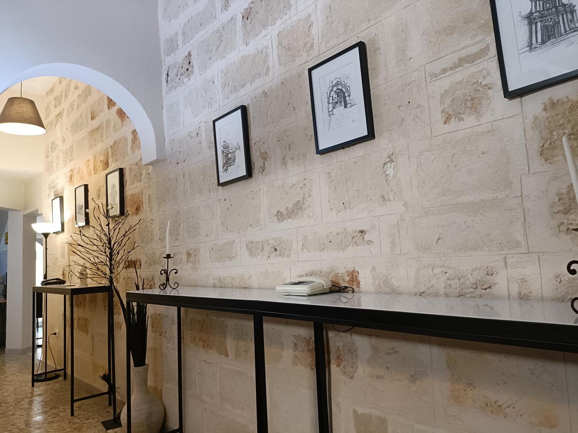 Casa Vacanza In Pieno Centro Storico Vicino Ostuni E La Riserva Di Torre Quaceto San Vito dei Normanni Exterior foto